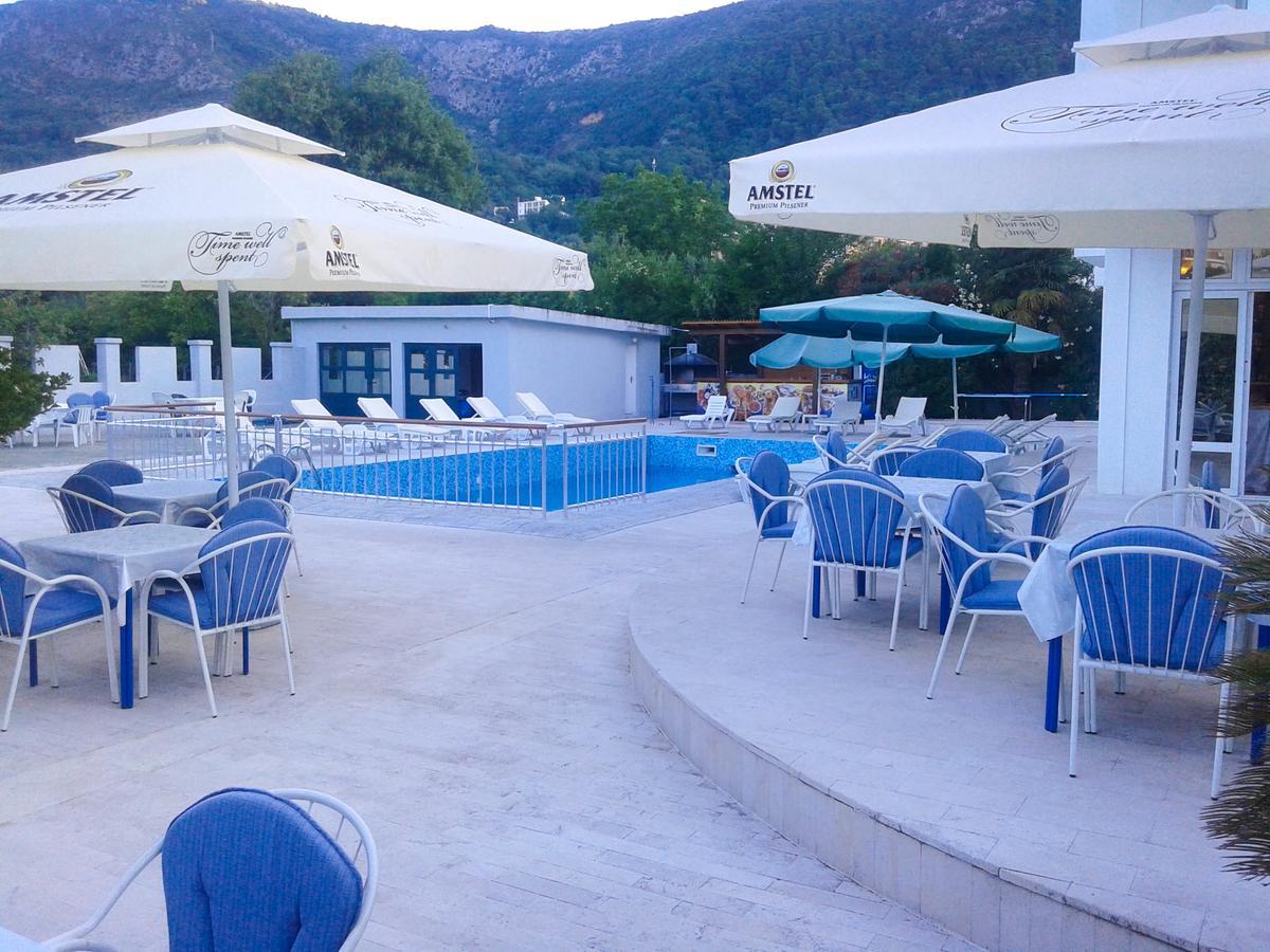 Hotel Jovana Budva Buitenkant foto