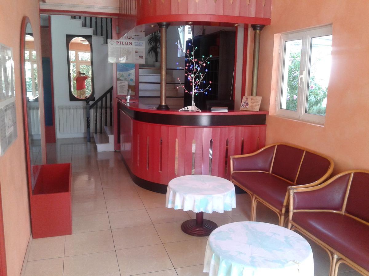 Hotel Jovana Budva Buitenkant foto
